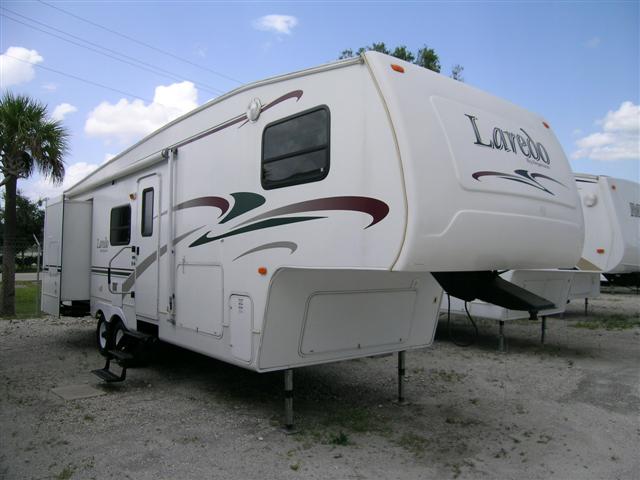 Used 2005 Keystone Laredo 29GR Fifth Wheel For Sale